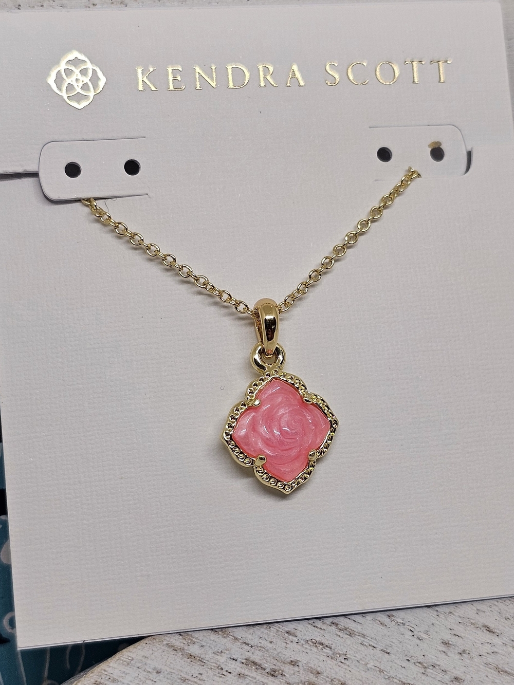 Kendra Scott Mallory Rose Necklace